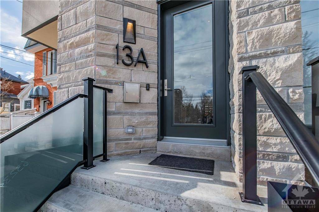 Glebe - Ottawa East And Area, ON K1S 2M2,13B FIFTH AVE #1