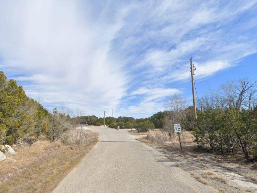 Granbury, TX 76048,1318 Woodmere Trail