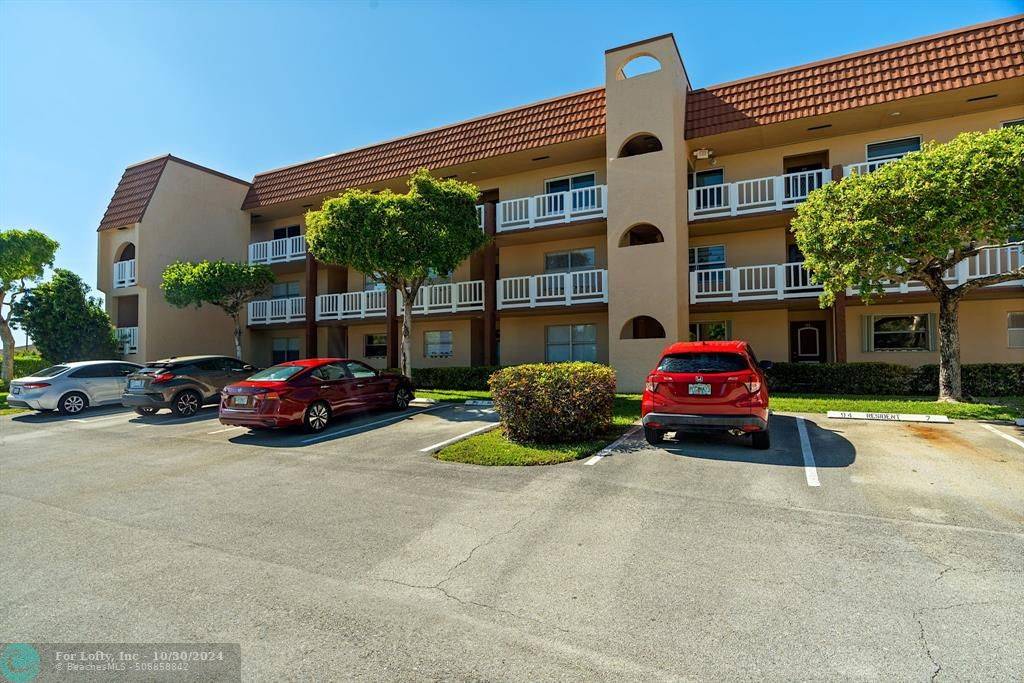 Sunrise, FL 33322,9321 Sunrise Lakes Blvd  #301