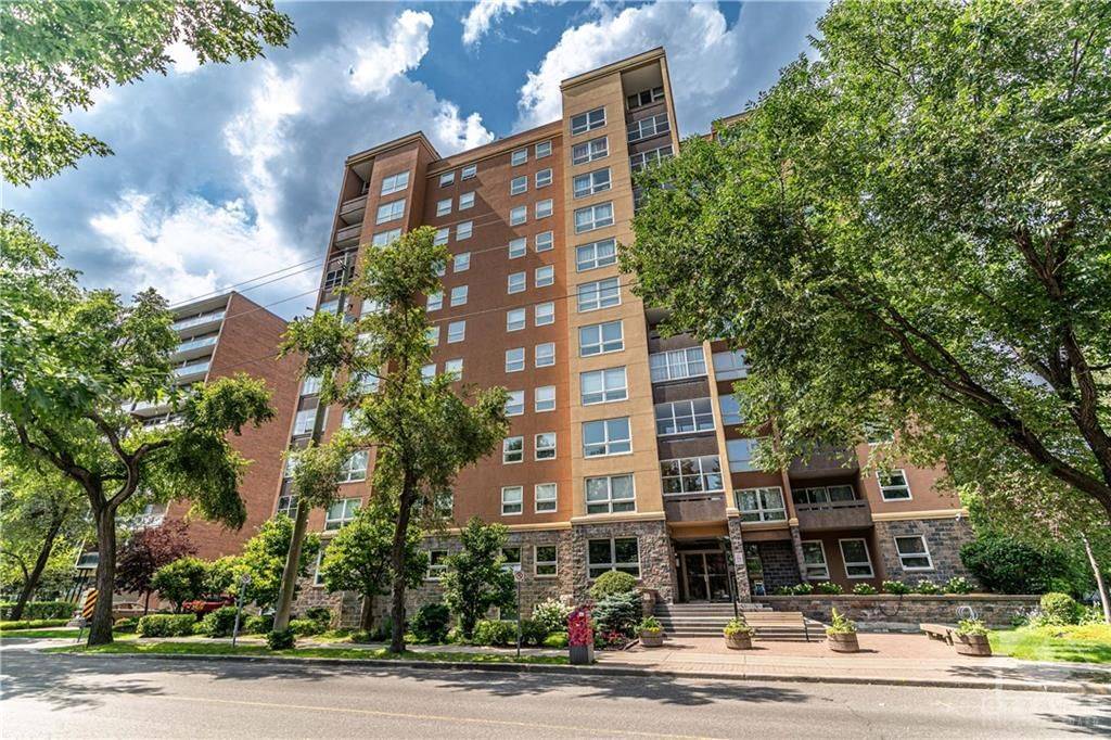 Lower Town - Sandy Hill, ON K1N 8X6,373 LAURIER AVE E #301