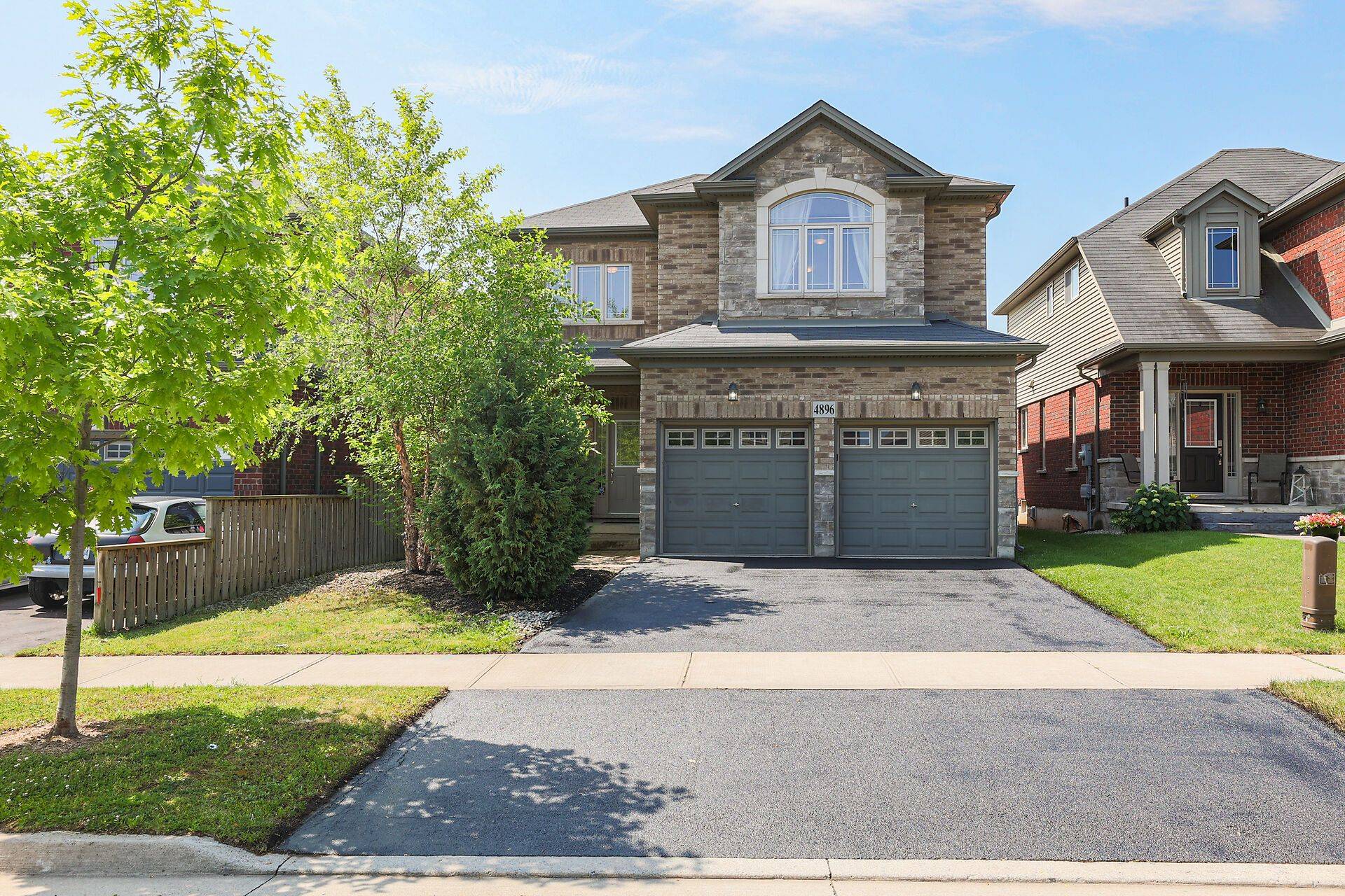 Lincoln, ON L3J 1M3,4896 Allan CT