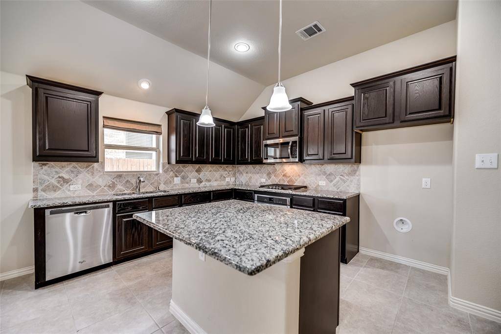 Mckinney, TX 75071,5716 Fox Chase Lane