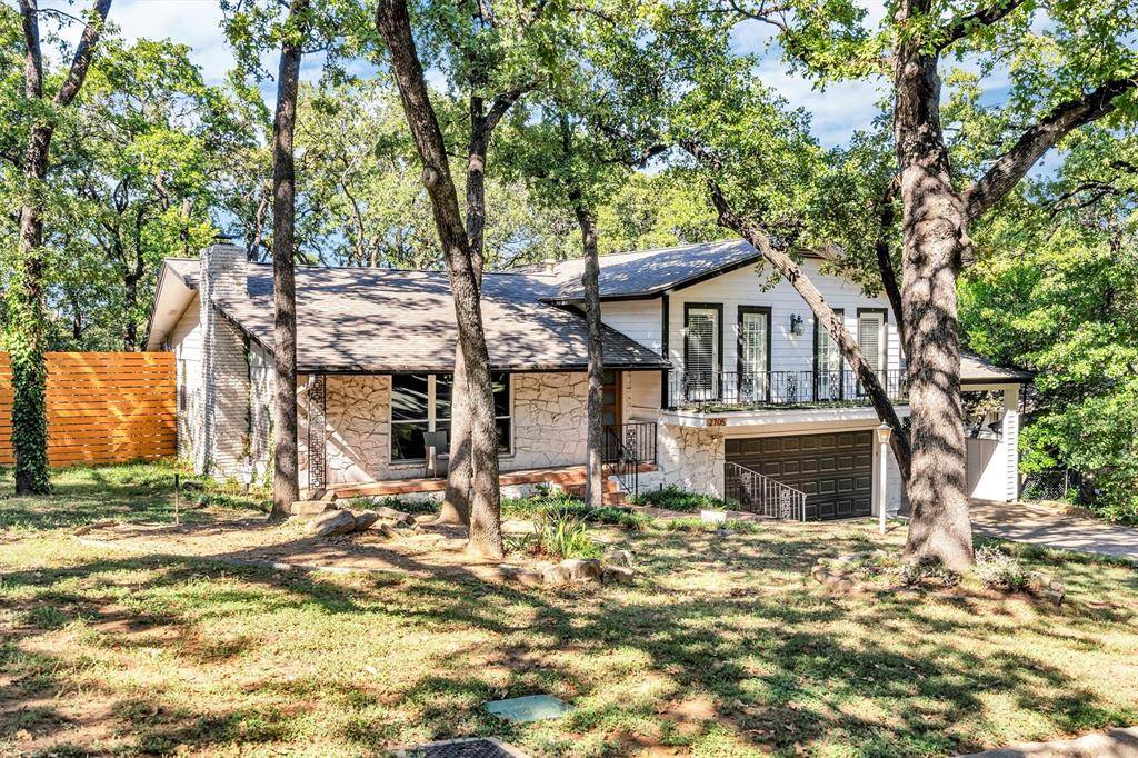 Arlington, TX 76012,2705 Black Oak Lane