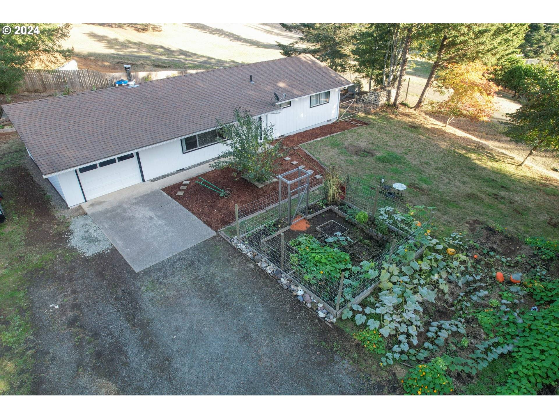 Coquille, OR 97423,57151 GLADEWOOD RD