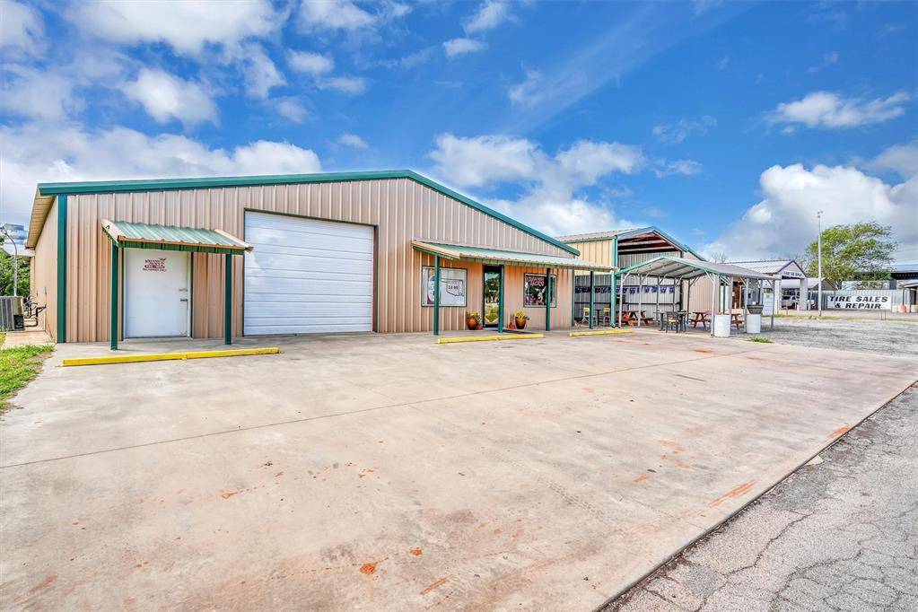 Sayre, OK 73662,602 Arkansas Avenue