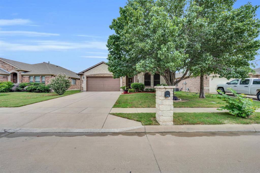 Fort Worth, TX 76179,6932 Big Wichita Drive