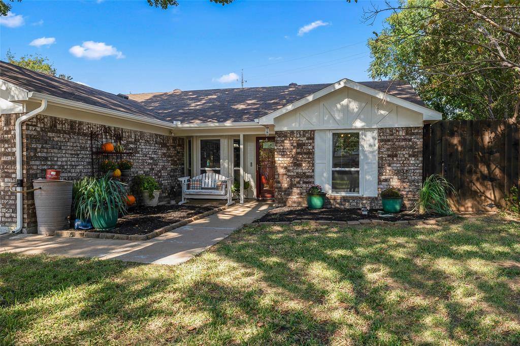 Arlington, TX 76001,6204 Fernwood Drive