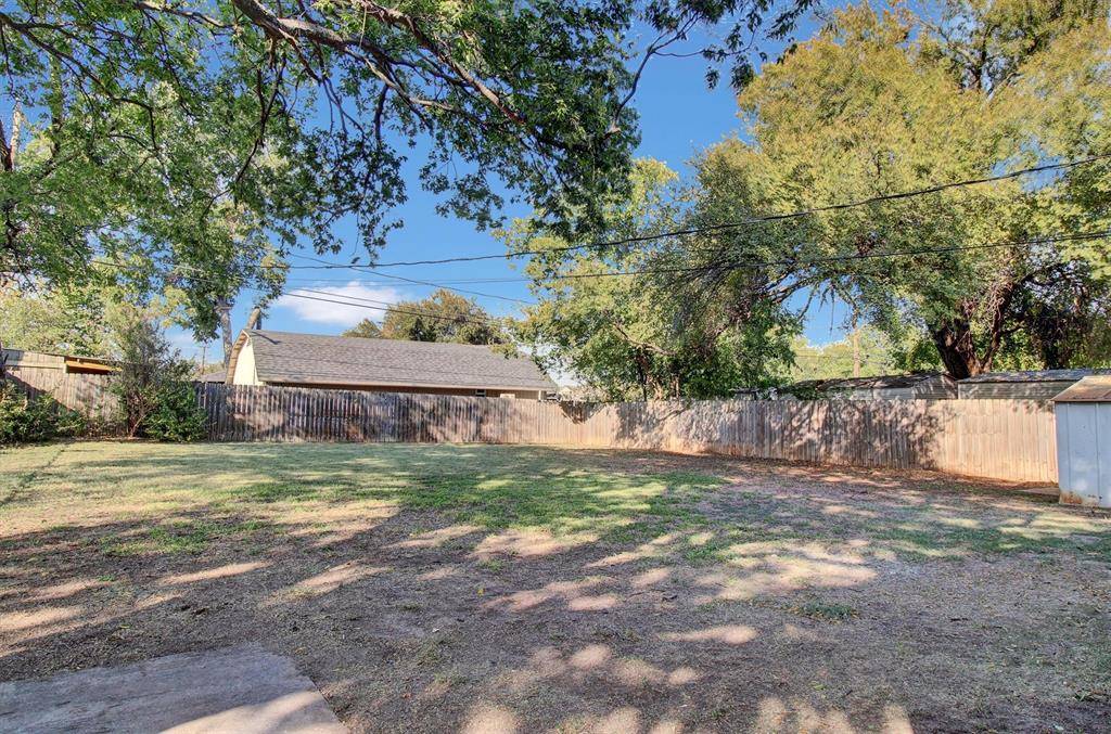 White Settlement, TX 76108,9204 Farmer Road