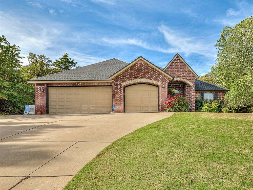 Guthrie, OK 73044,890 Walnut Ridge Circle