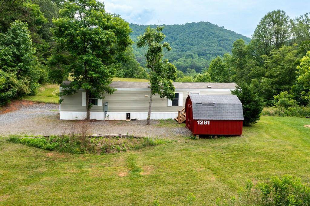 Hayesville, NC 28904,1281 Lawrence Smith Road