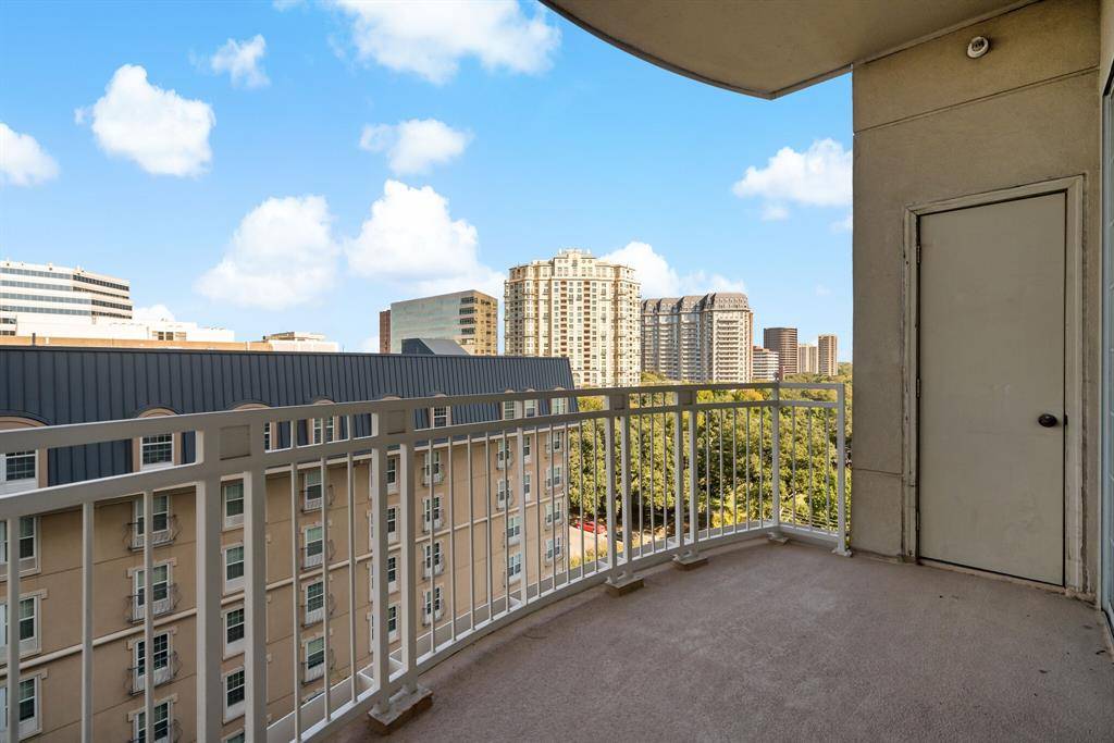 Dallas, TX 75219,3225 Turtle Creek Boulevard #842