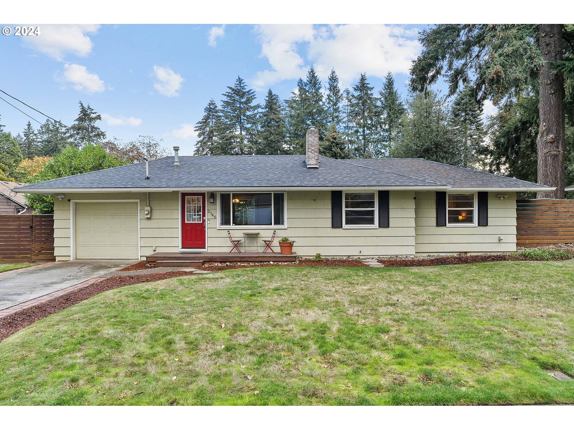 Portland, OR 97233,2146 SE 126TH PL