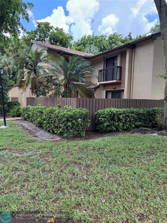 Coconut Creek, FL 33063,3845 Cocoplum Cir  #3597