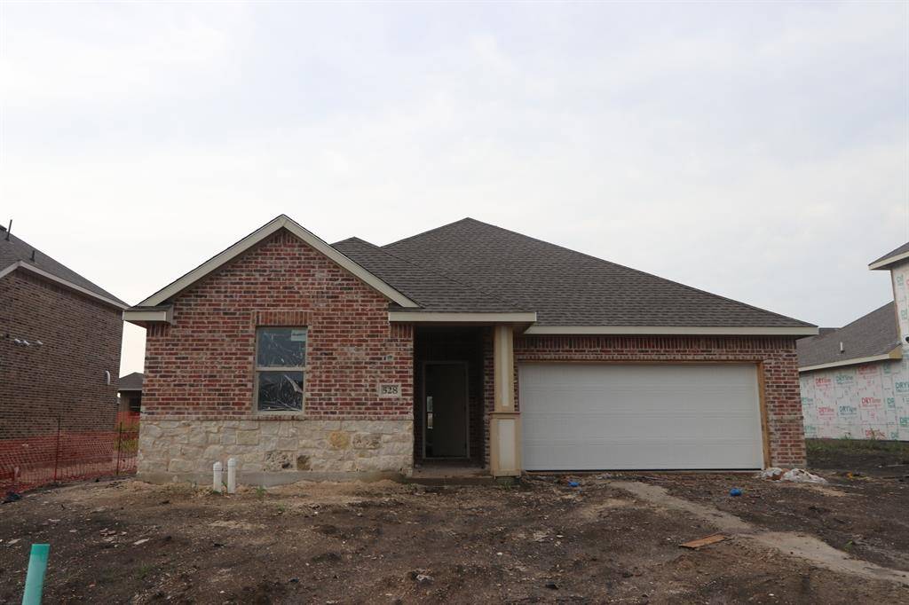 Van Alstyne, TX 75495,528 Brook View Drive