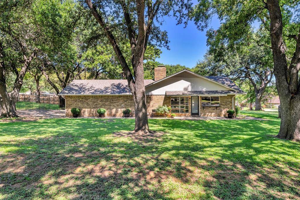 Grapevine, TX 76051,2711 N Odell Court