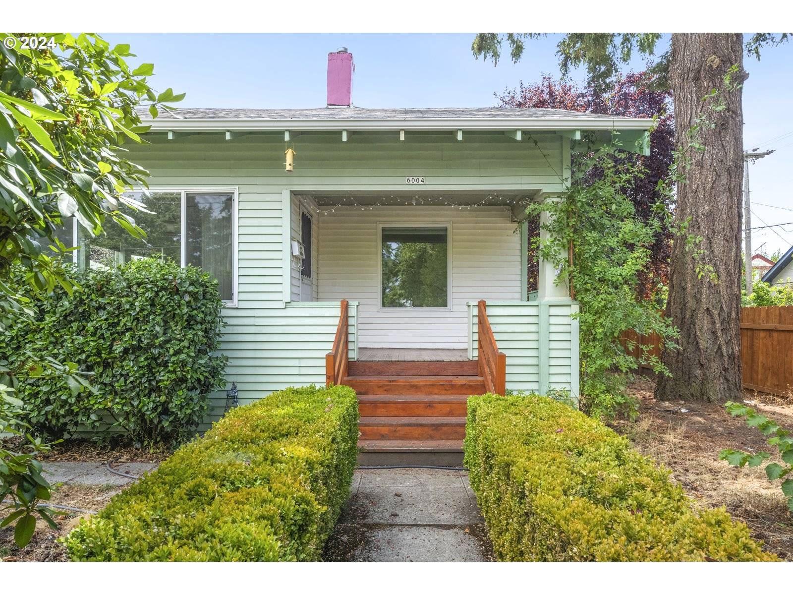 Portland, OR 97206,6004 SE HAROLD ST