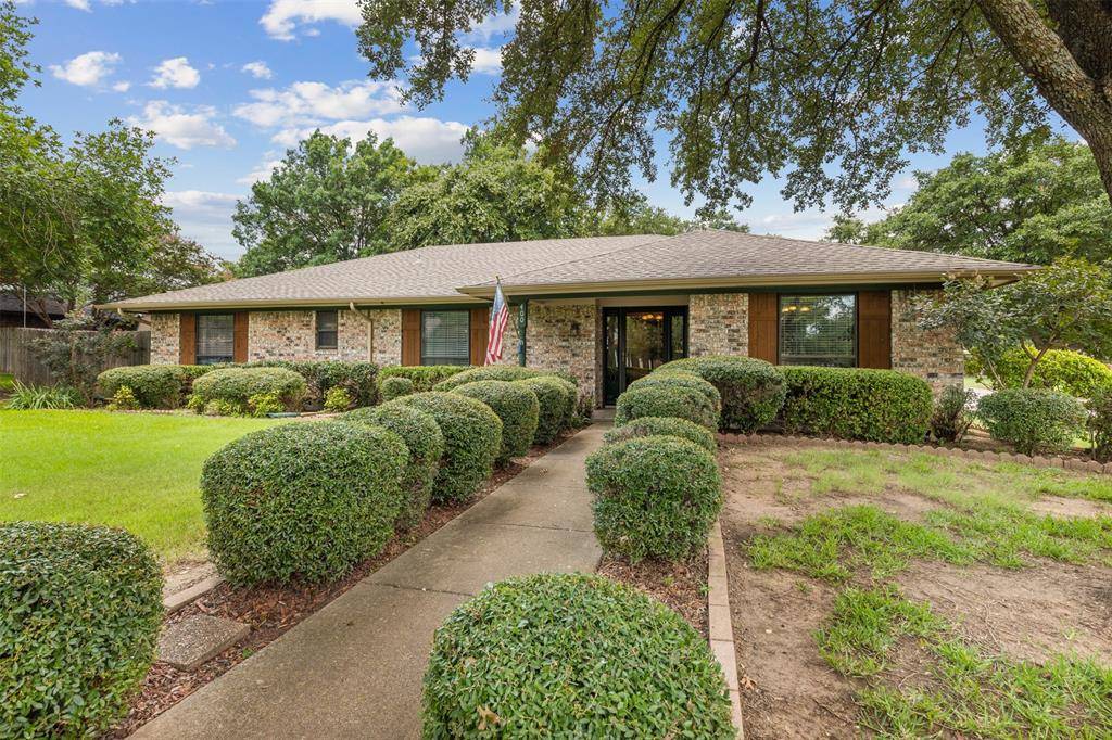 Cleburne, TX 76033,400 Meadow View Drive