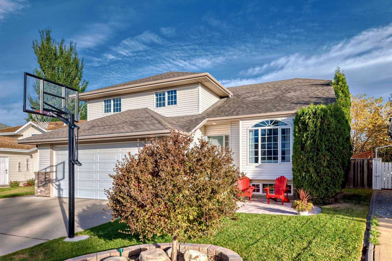 Red Deer, AB T4R2M7,14 Doran CRES