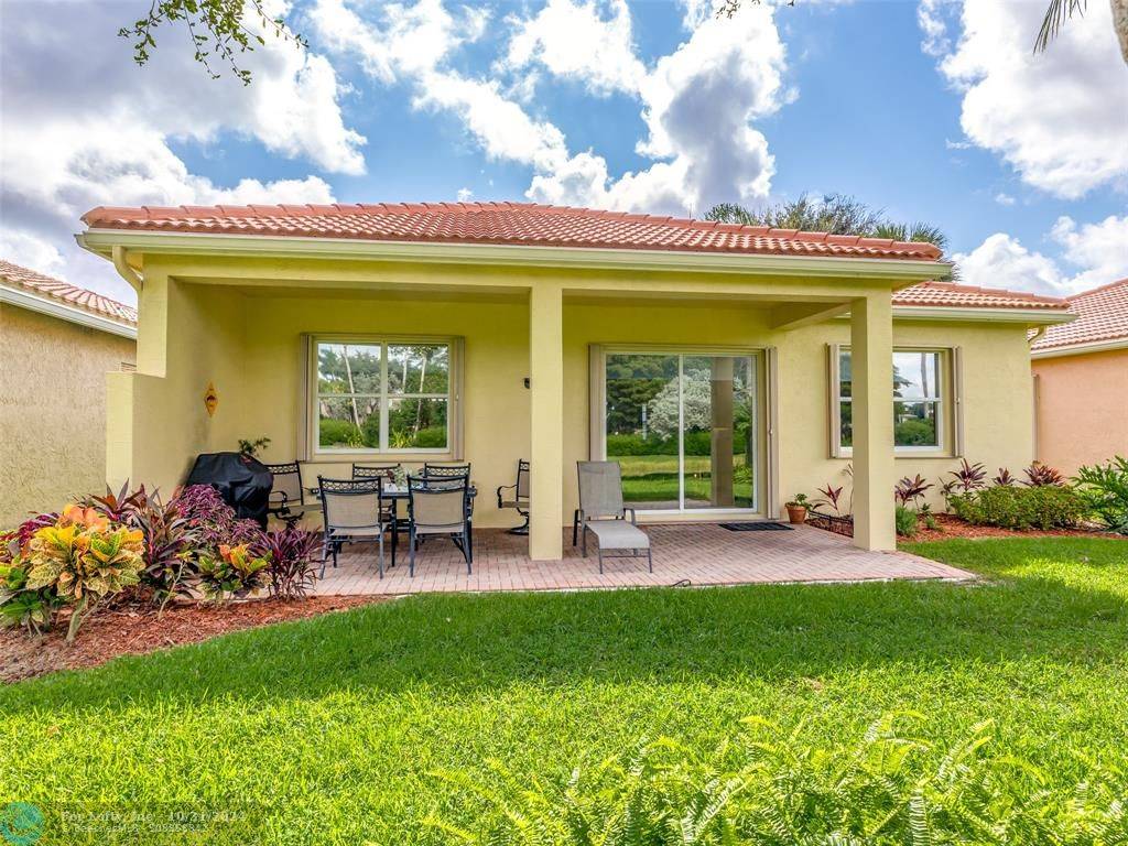 Boynton Beach, FL 33437,6978 Watertown Dr