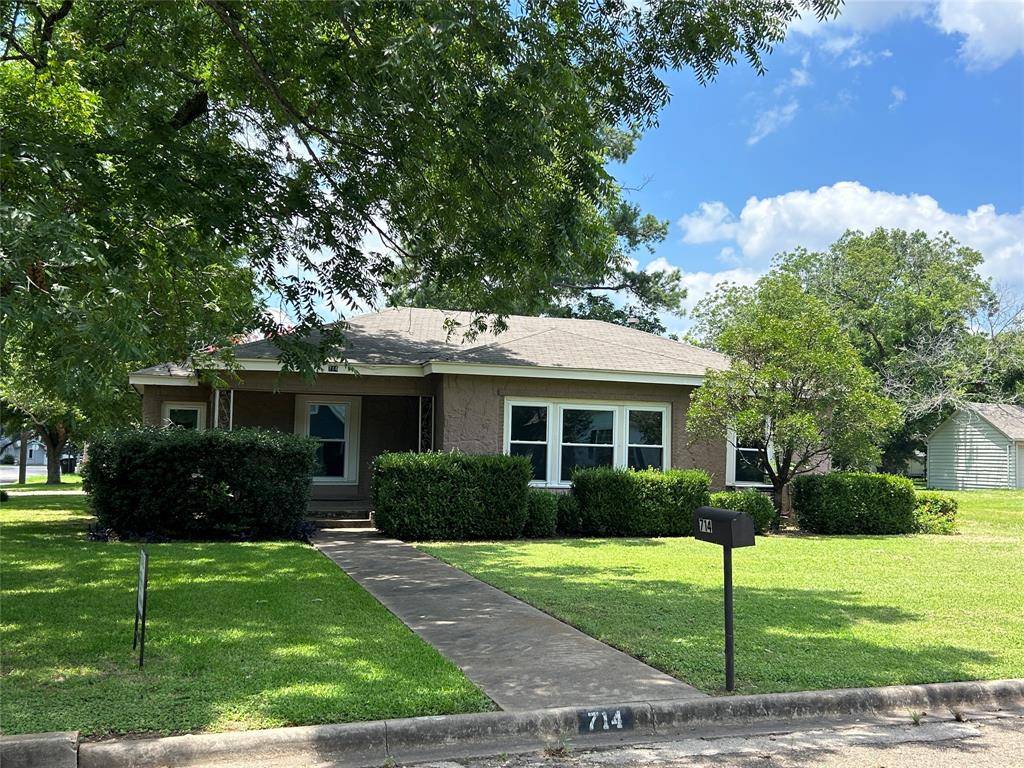 Cleburne, TX 76033,714 Forrest Avenue