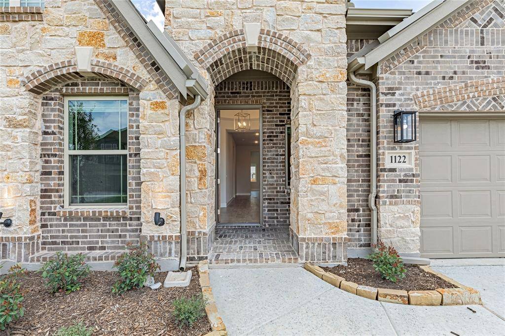 Justin, TX 76247,1122 Worthington Drive