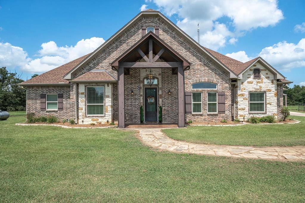 Grand Saline, TX 75140,380 VZ County Road 1832