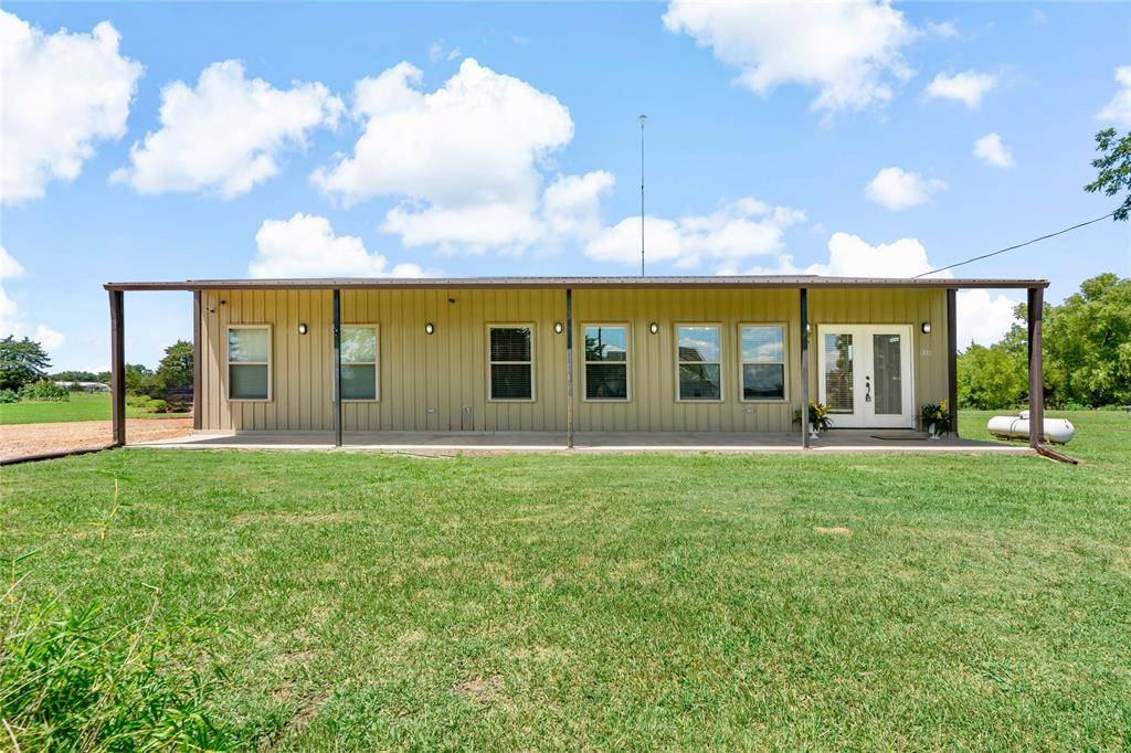 Sumner, TX 75486,550 County Road 35400