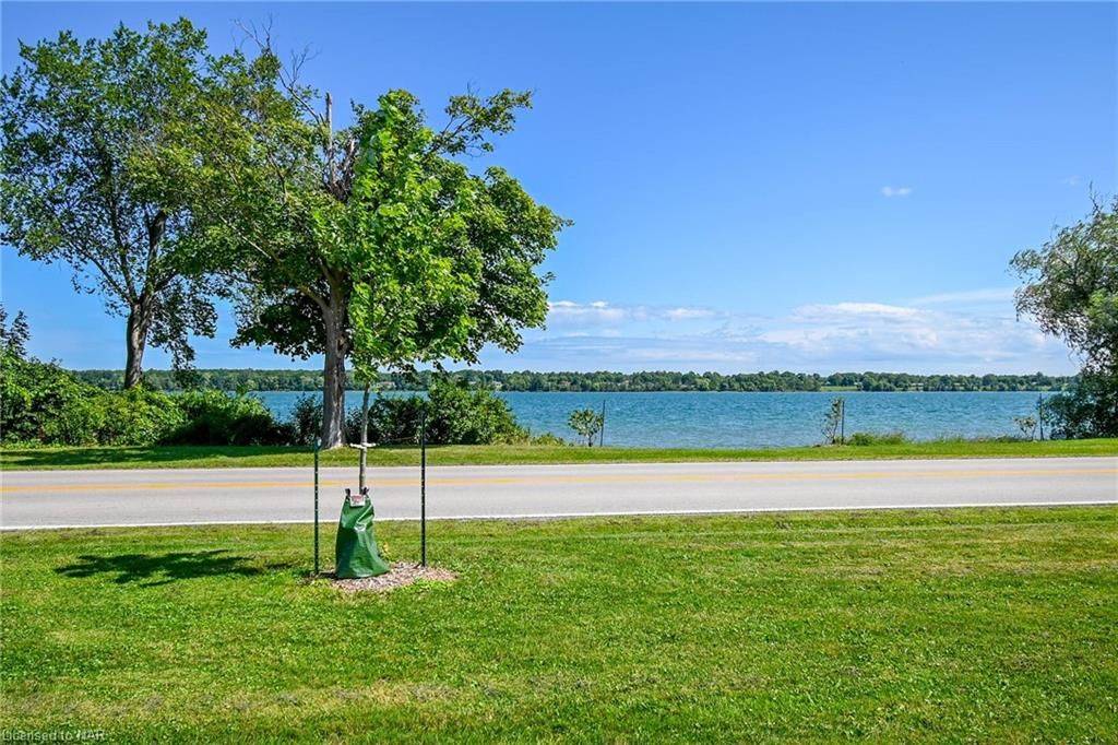 Fort Erie, ON L0S 1S0,3959 NIAGARA RIVER Pkwy