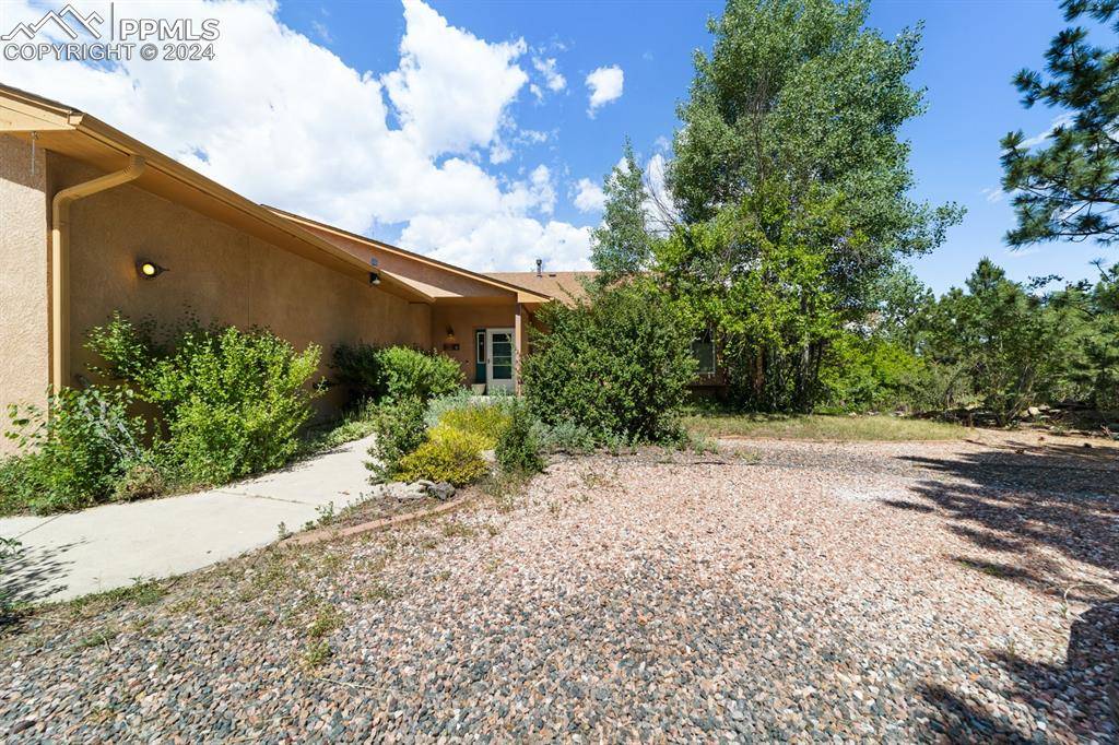 Colorado Springs, CO 80908,5995 Burgess RD