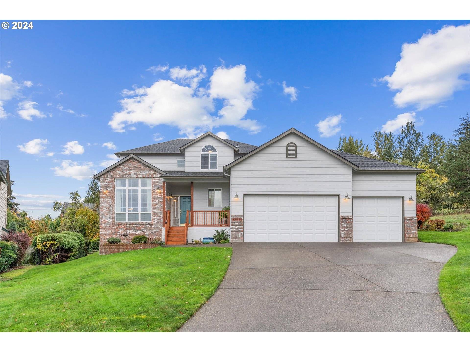 Portland, OR 97236,16412 SE MEADOWLAND CT