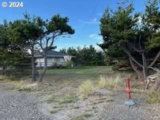 Ocean Park, WA 98640,703 325TH PL