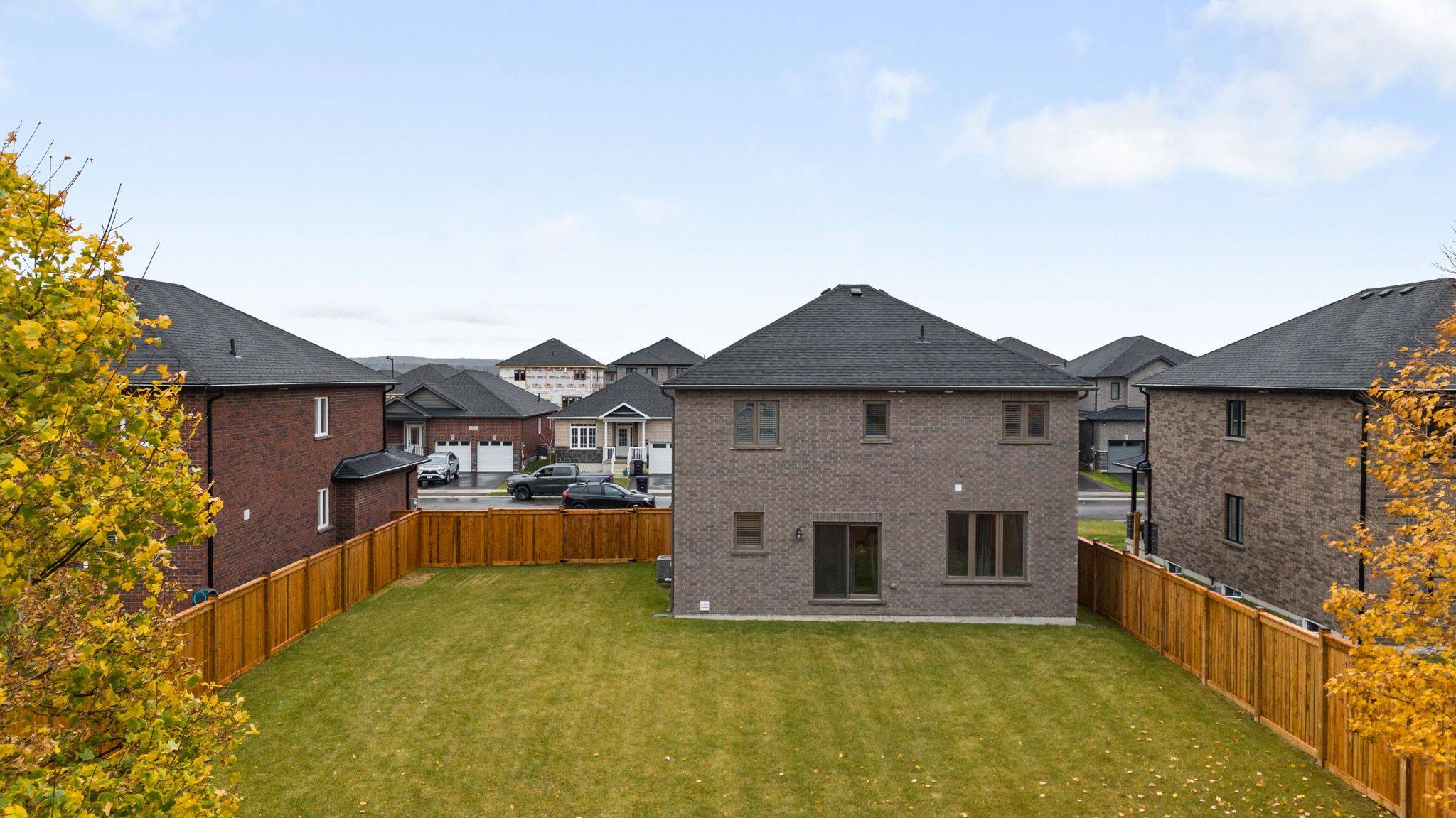 Springwater, ON L0L 1P0,20 Rowley CRES