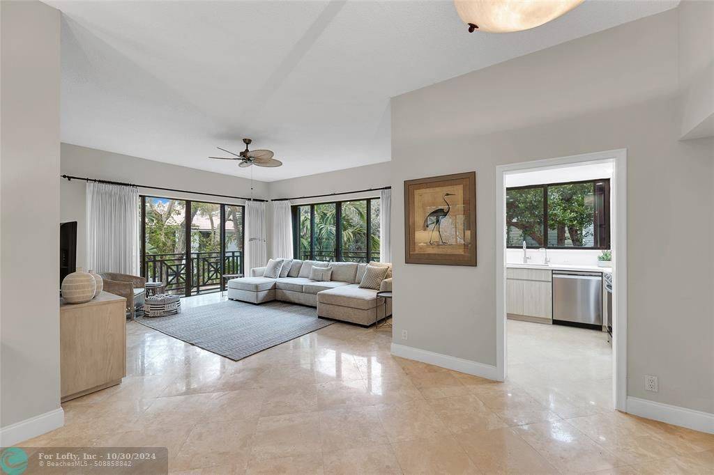 Fort Lauderdale, FL 33316,1662 S Ocean Ln  #259