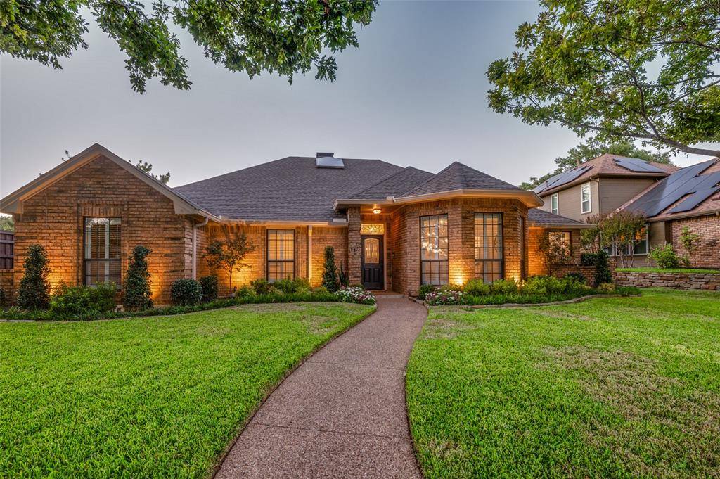 Coppell, TX 75019,712 Meadowlark Lane