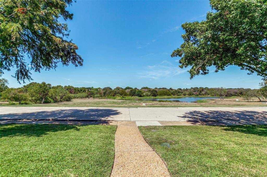 Carrollton, TX 75007,2802 Crooked Creek Drive