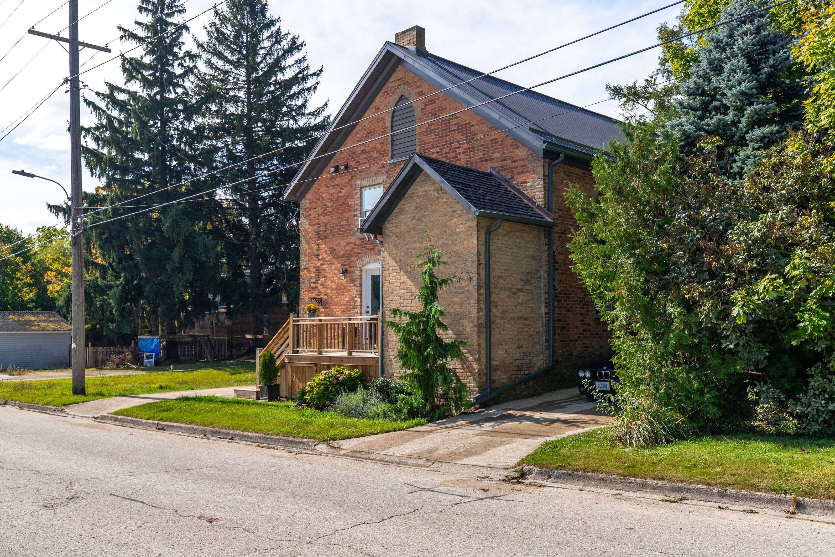 Arran-elderslie, ON N0G 1L0,44 2nd Avenue NE N/A