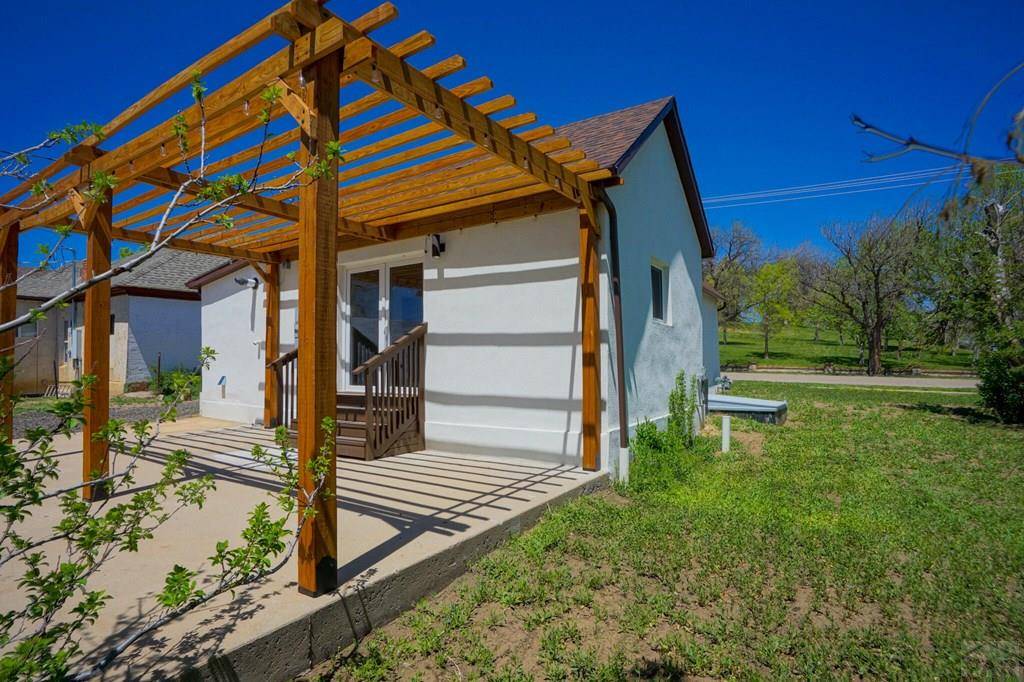 Trinidad, CO 81082,224 E Kansas Ave