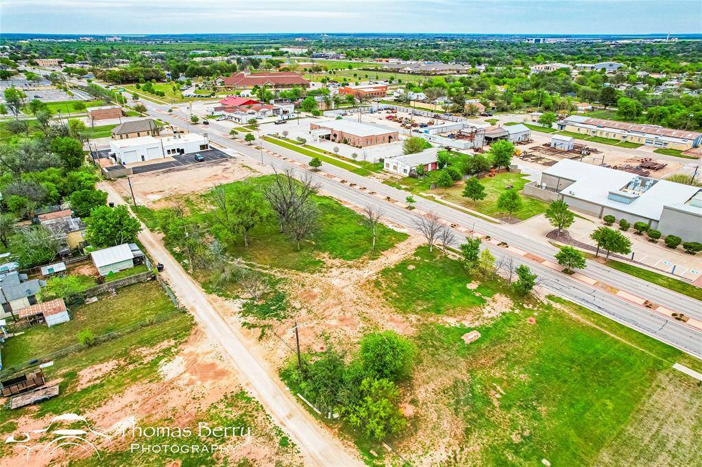 Abilene, TX 79601,1418 Pine Street