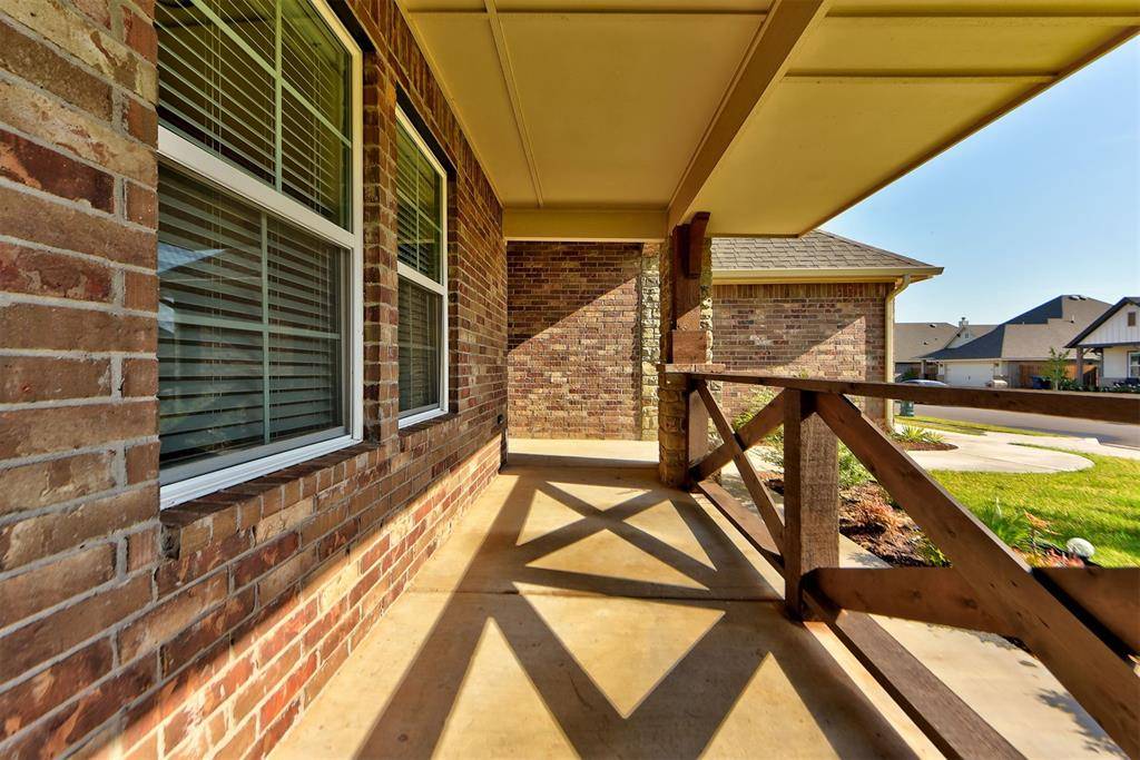 Edmond, OK 73012,18505 Grove Parkway