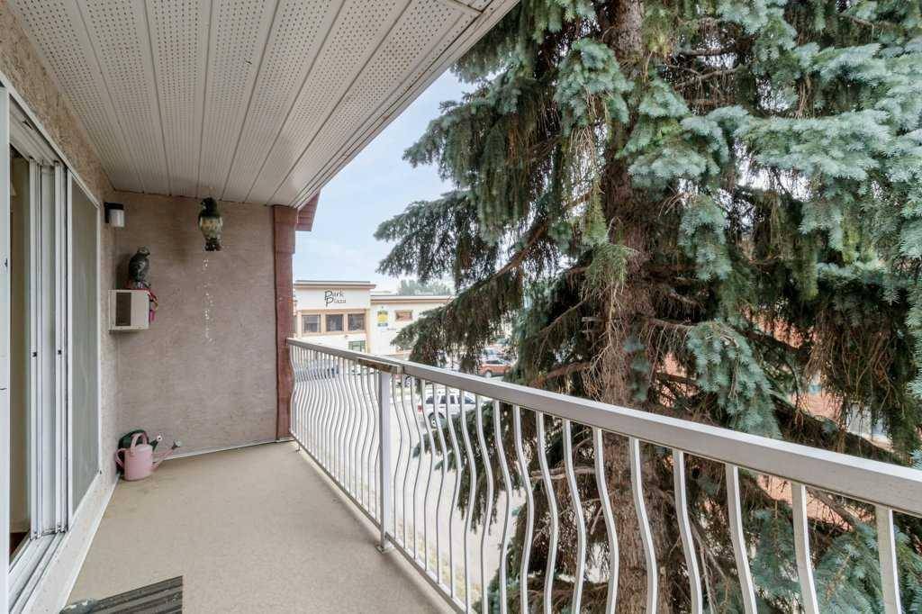 Red Deer, AB T4N 3R2,5326 47 AVE #302