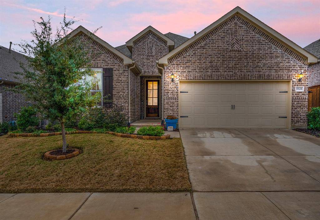 Oak Point, TX 75068,9528 Leisure Pace Lane