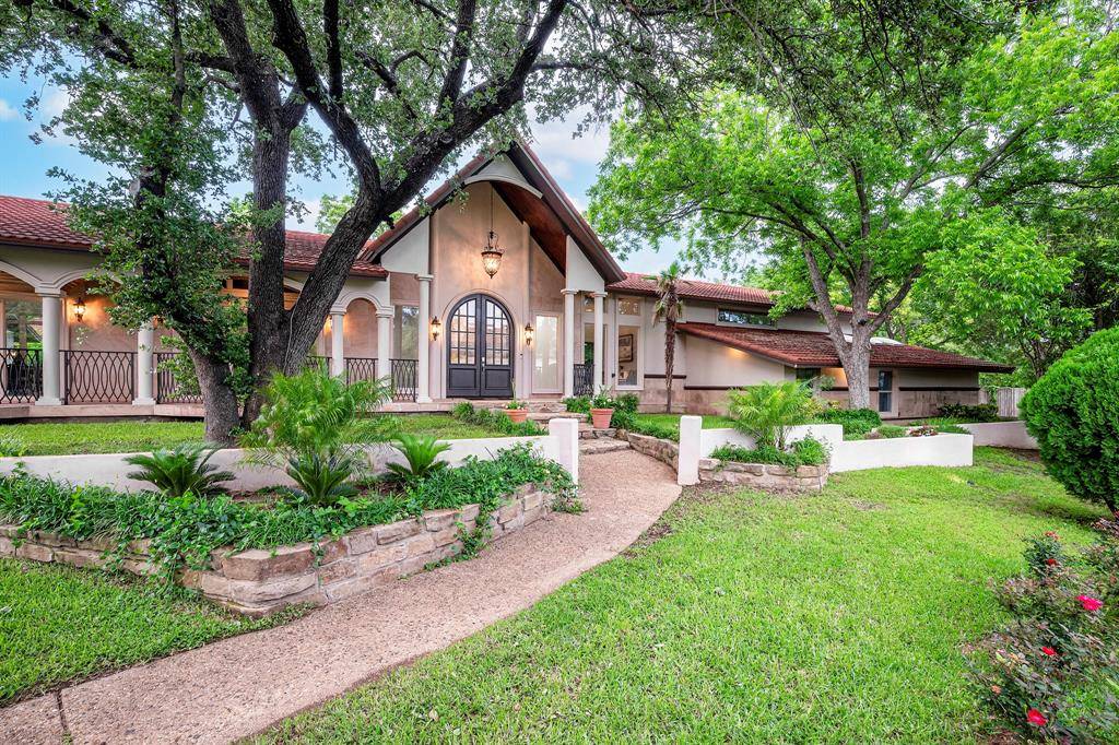 Dallas, TX 75240,6181 Preston Creek Court