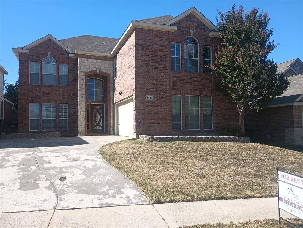 Fort Worth, TX 76135,5025 Coral Creek Drive