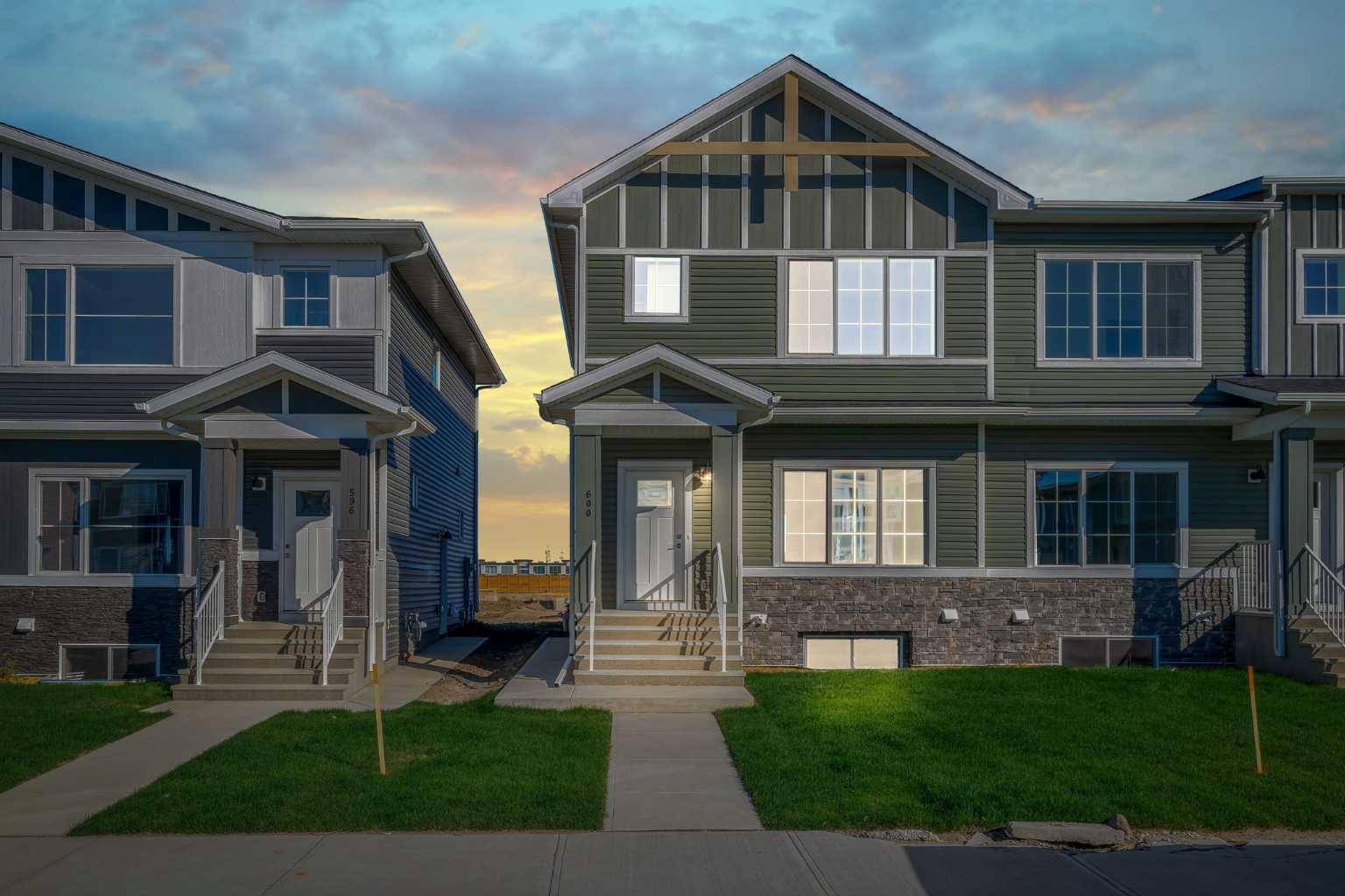 Chestermere, AB T1X2X1,600 Dawson DR