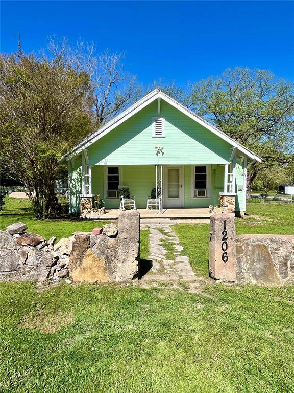 Hamilton, TX 76531,1206 S Dempster Street