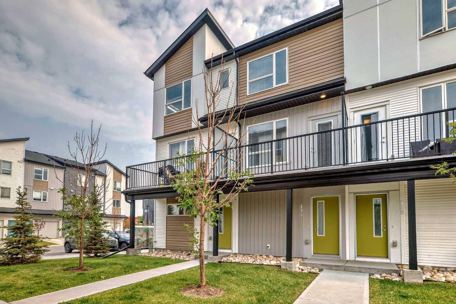 Calgary, AB T3N 1V7,301 Redstone BLVD NE #138