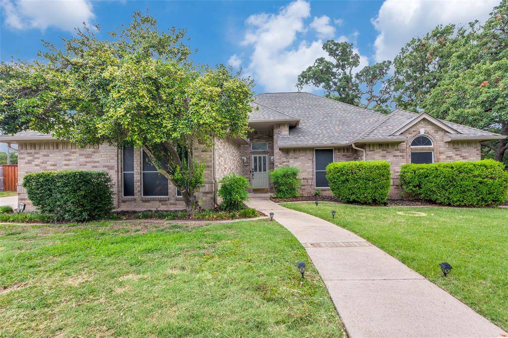 Mansfield, TX 76063,912 Red Oak Drive