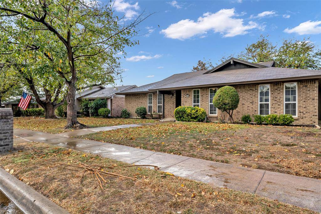 Garland, TX 75040,2105 Glencrest Lane