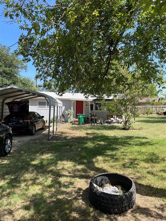 Whitney, TX 76692,127 Daisy Lane