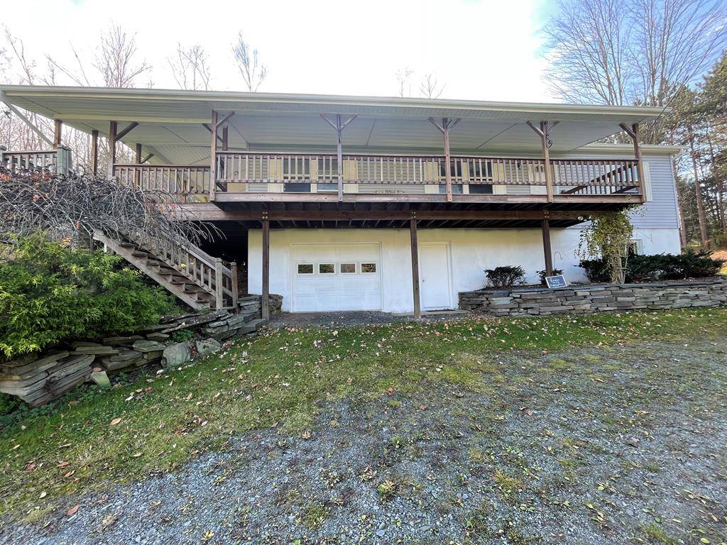 Mainesburg, PA 16932,370 Robbins Rd